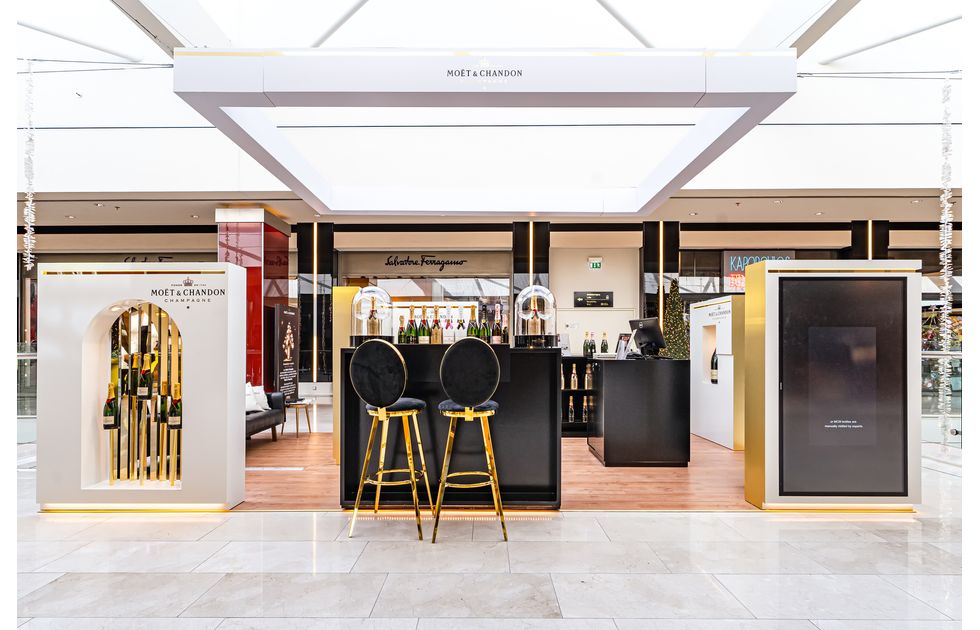 Amvyx POP-UP STORE από τη MOËT & CHANDON στο Golden Hall