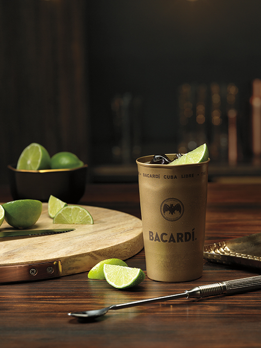 Amvyx Bacardi Carta Oro Cuba Libre